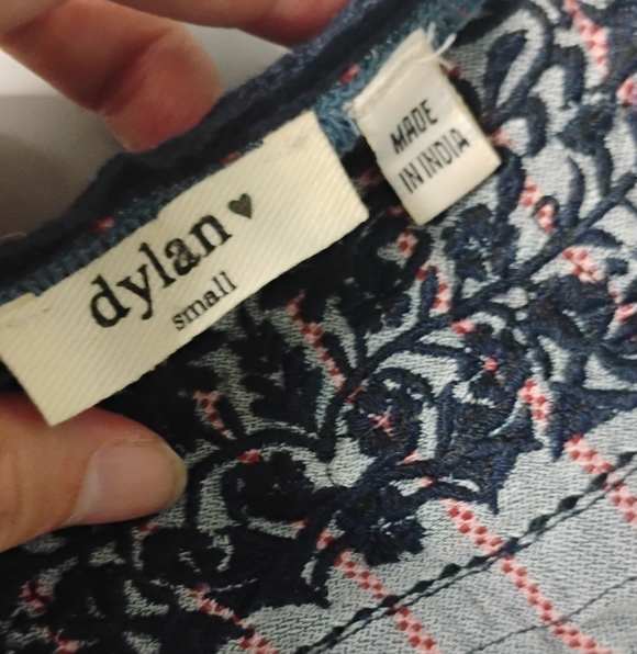 Dylan Anthropologie Striped Embroidered Notched Neckline Short Sleeve Top Sz S - Picture 3 of 4